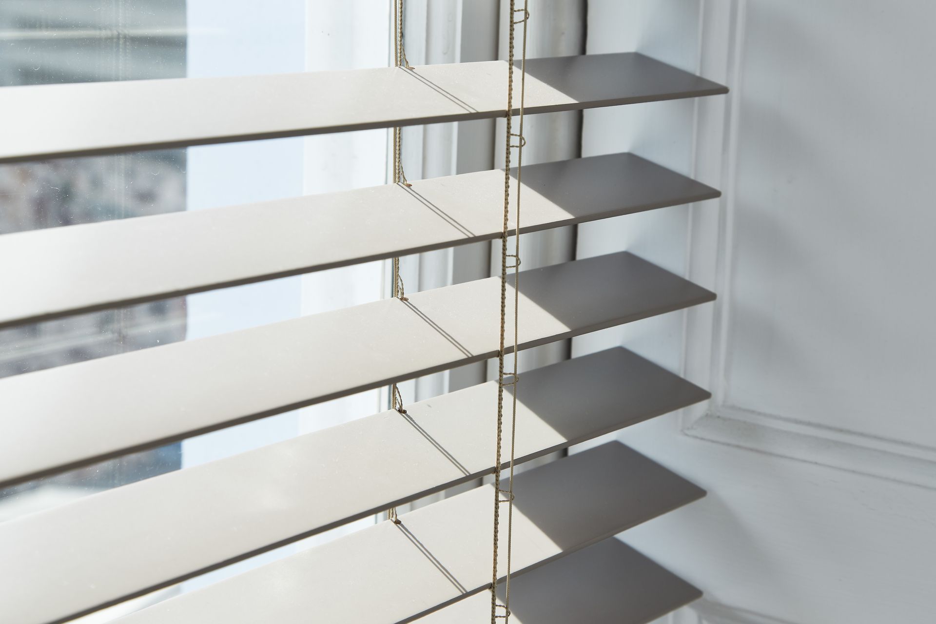 Made to Measure Venetian Blinds UK