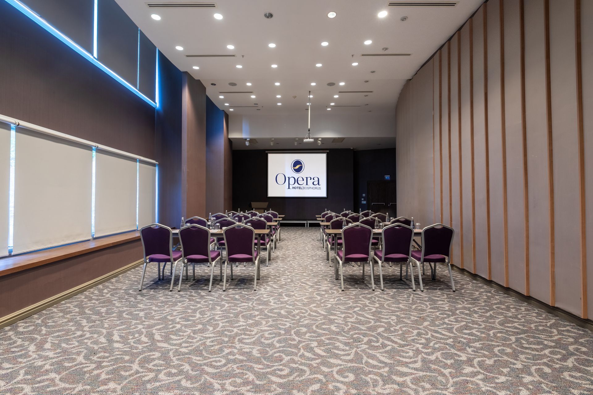  Opera Hotel Bosphorus, комната для переговоров