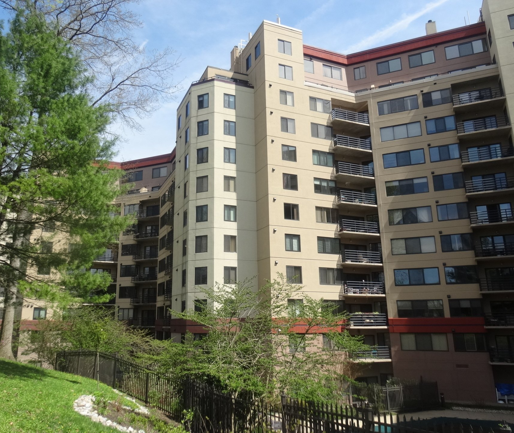 Watermark Place Condo