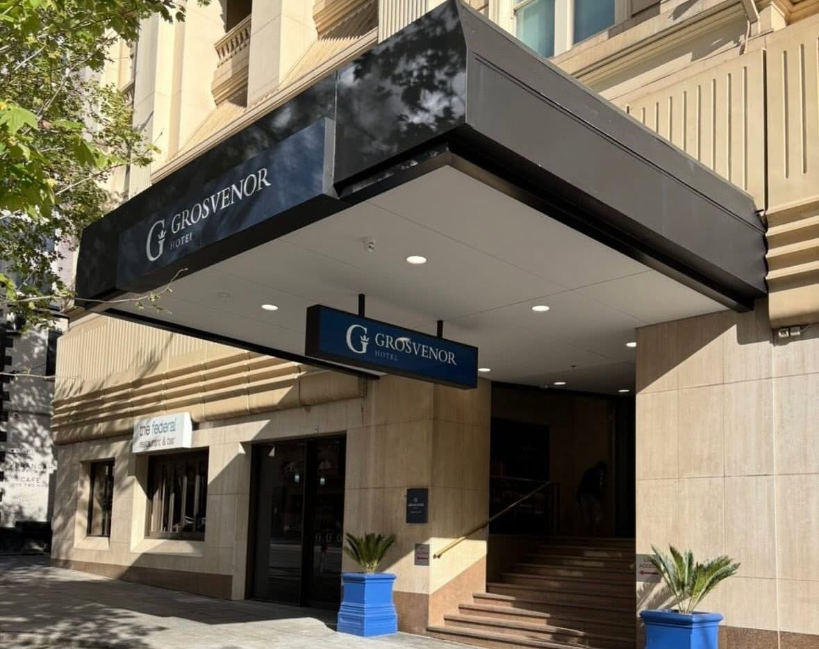 Commercial construction planning meeting in Adelaide