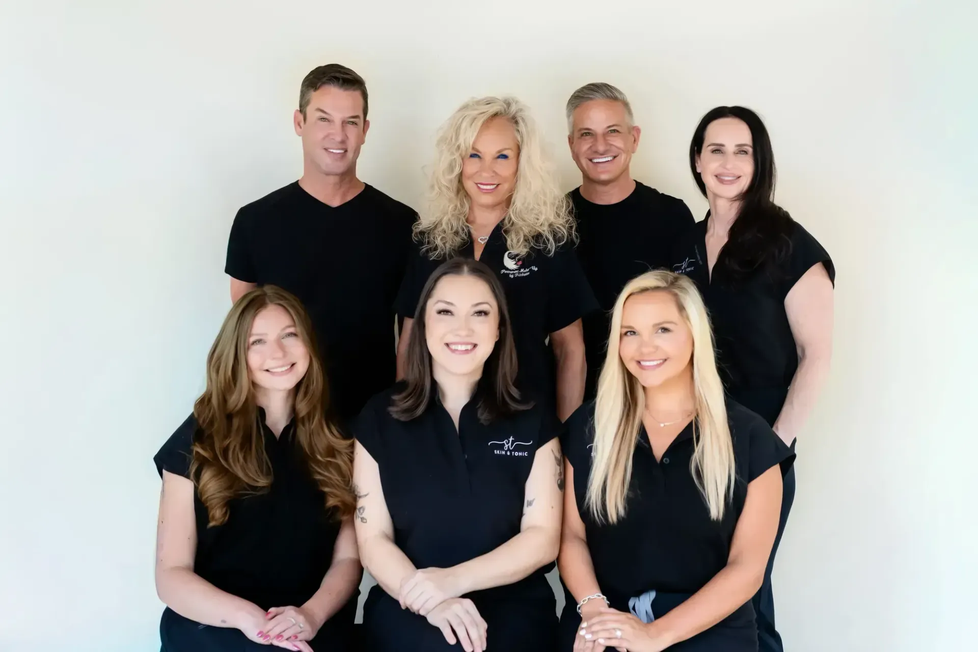 Experienced skincare specialist at Skin and Tonic