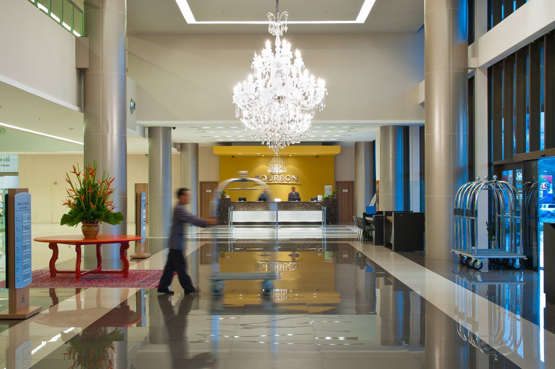 Recepção - Bourbon Assunção Convention Hotel