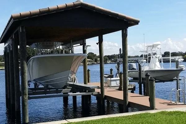 Hurricane-resistant dock design Tampa Bay Florida