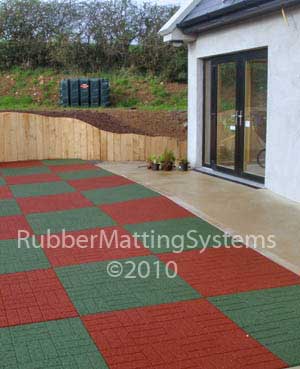 Grass green rubber matting systems