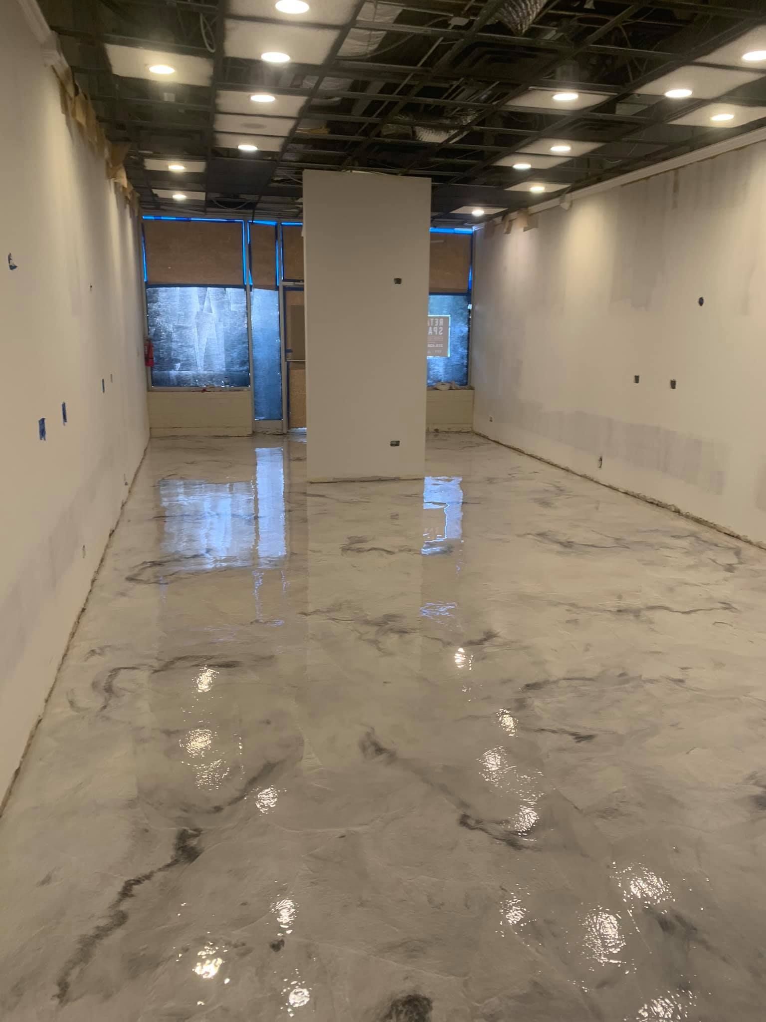 Man Polishing Concrete Floor – Oak Lawn, IL – Dana Decorative Concrete Inc
