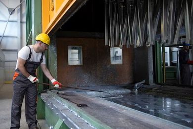 modern-metal-fab-stainless-steel-service-img