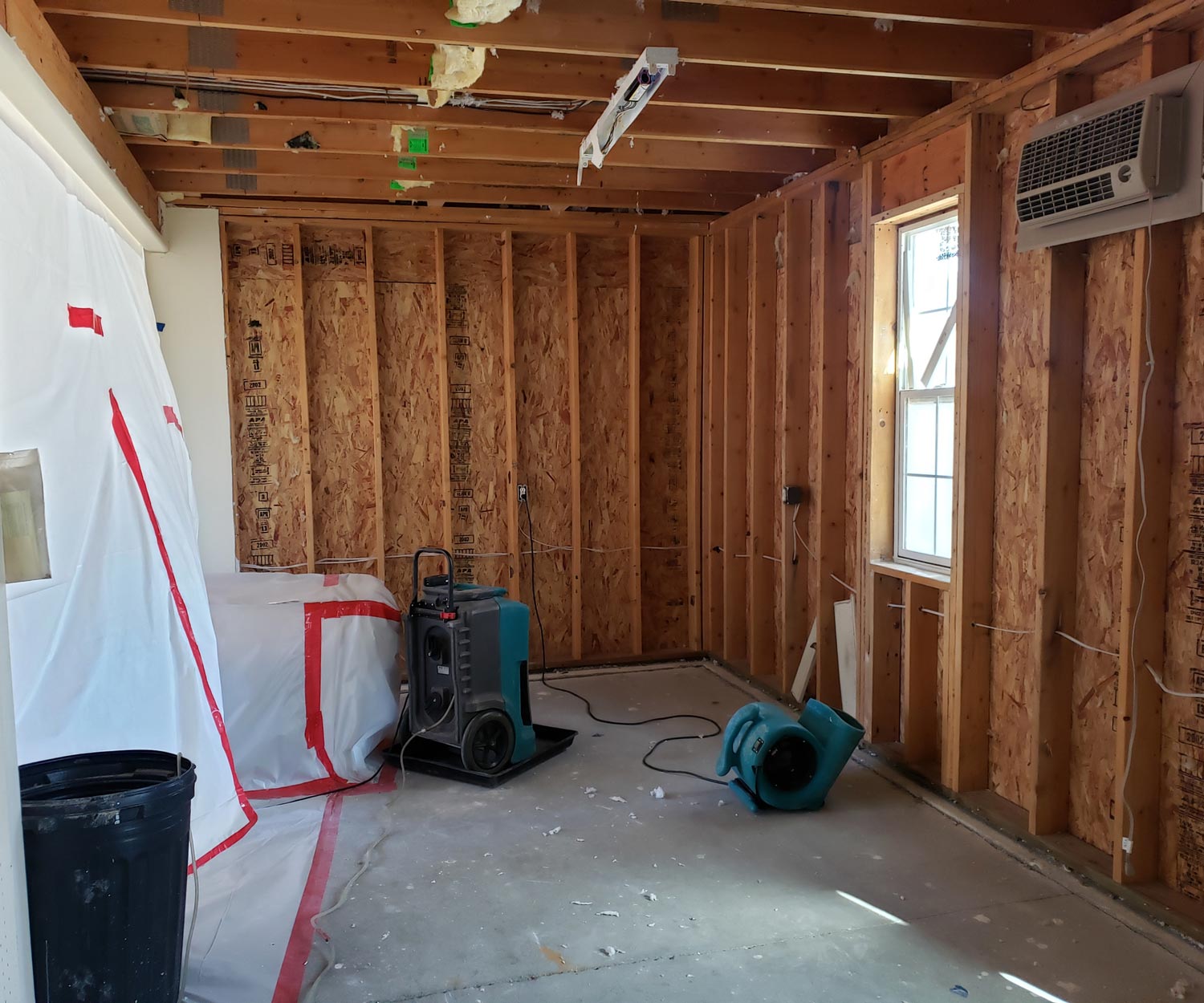 Water Damage Restoration — Grimes, IA — Top Gun Contractors of Grimes Water Damage Restoration — Grimes, IA — Top Gun Contractors of Grimes