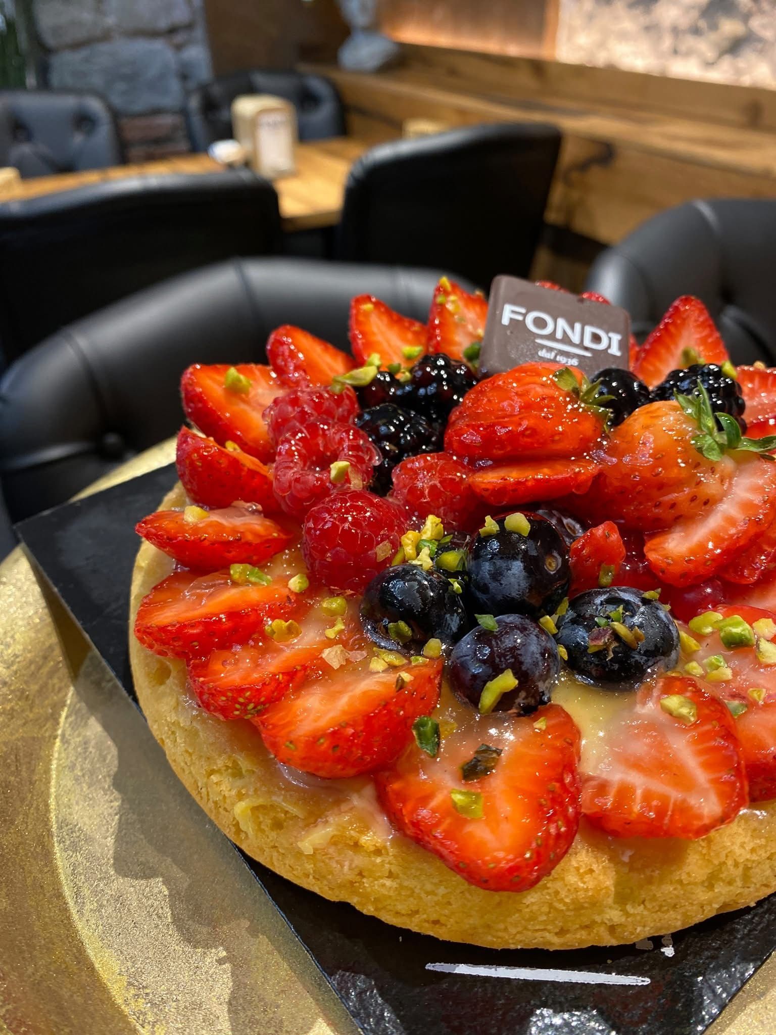torta con frutta FONDI