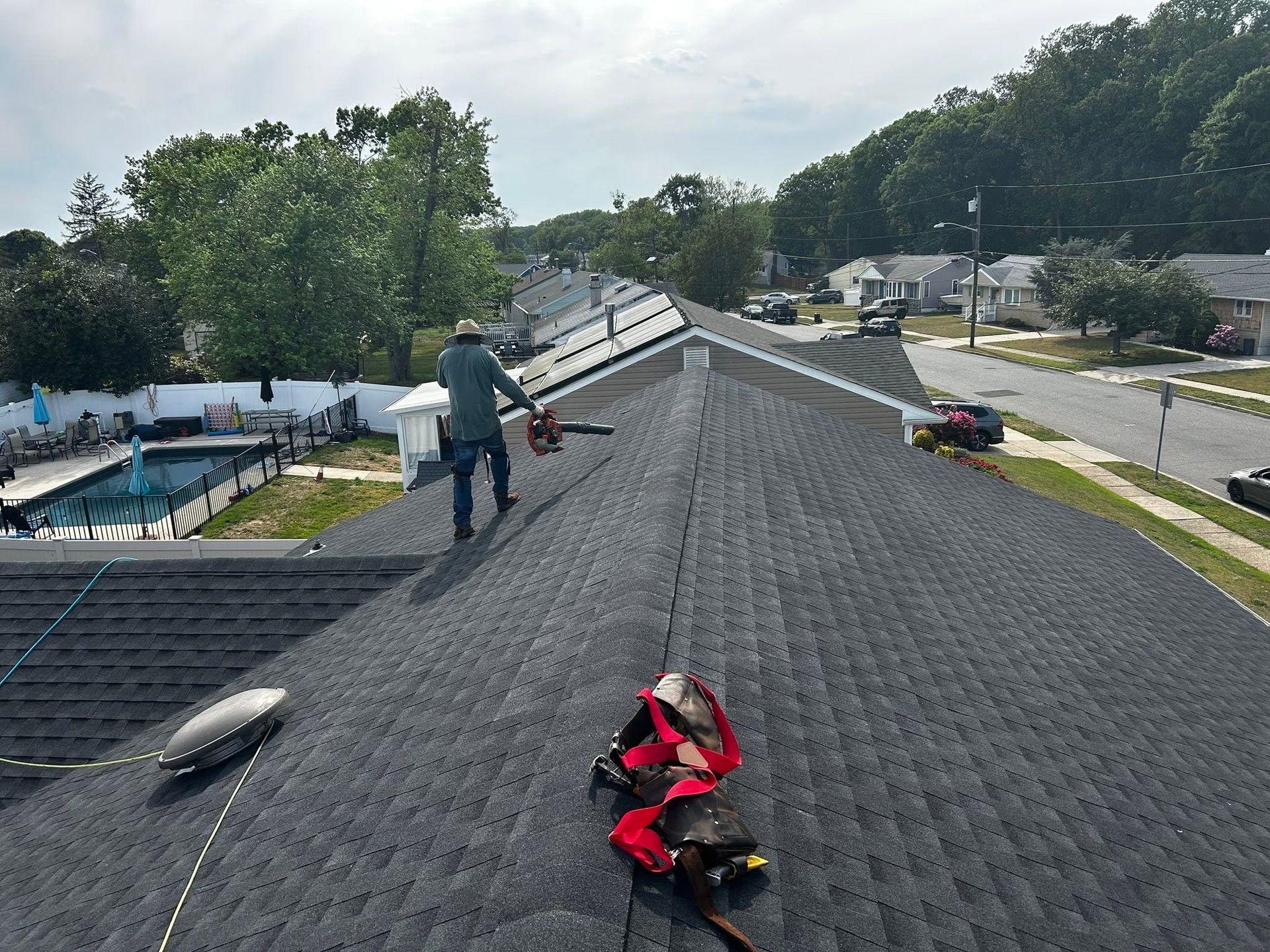 Roof Maintenance Services service for homes and businesses in South Jersey
