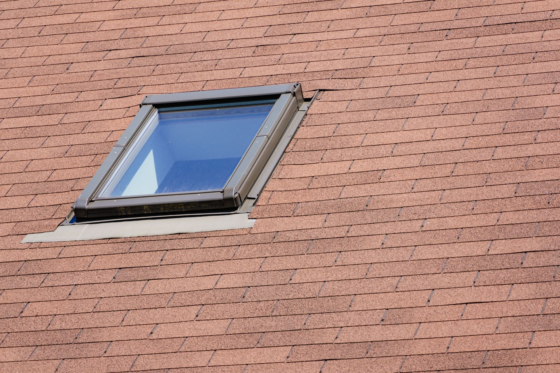 Exterior roofing evaluation for skylight repair