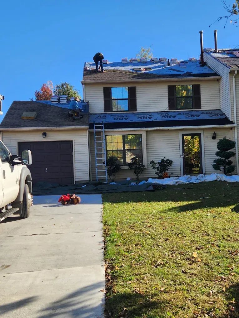 Roofing and exterior roof maintenance services for properties in Riverton, NJ