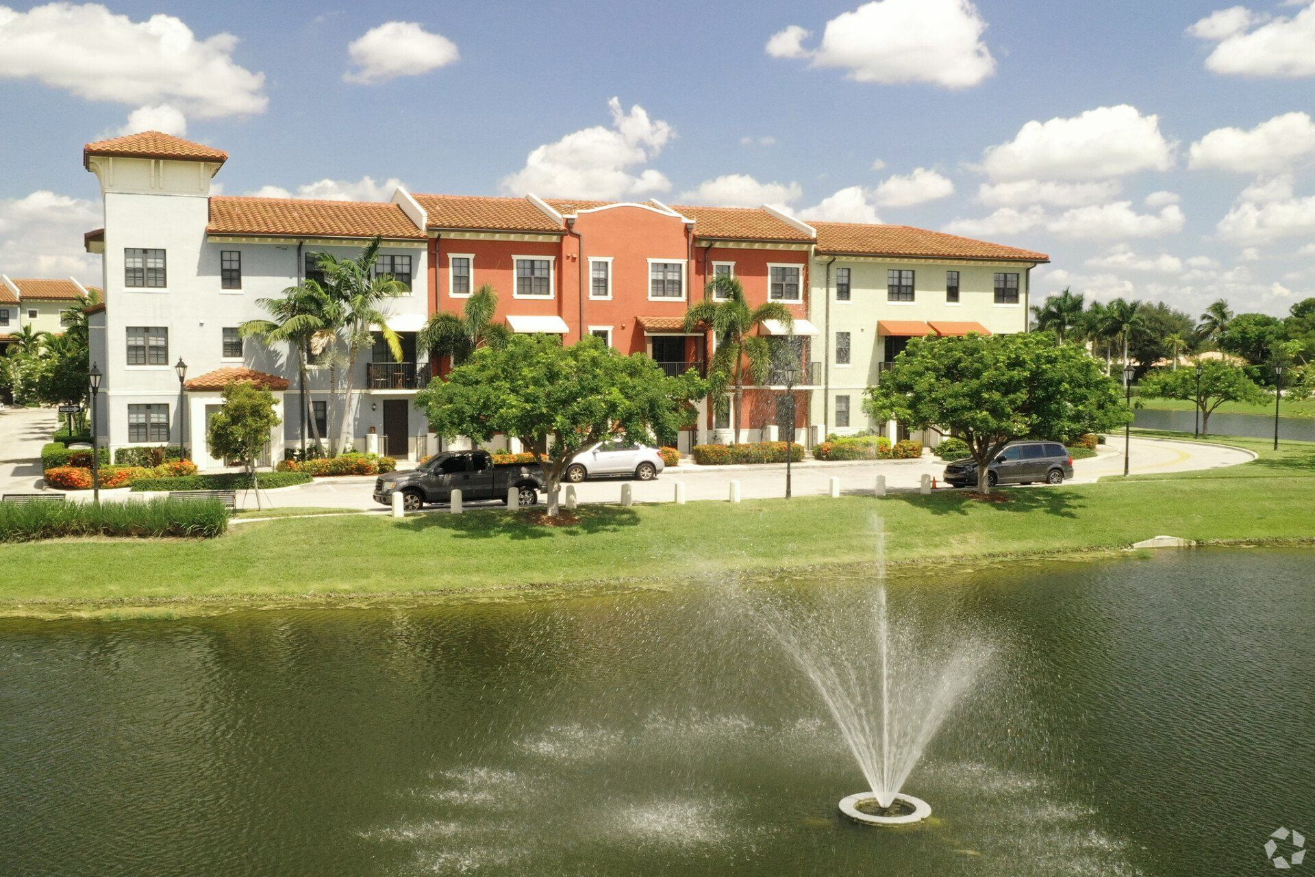 Miramar apartment complex sells for $200M