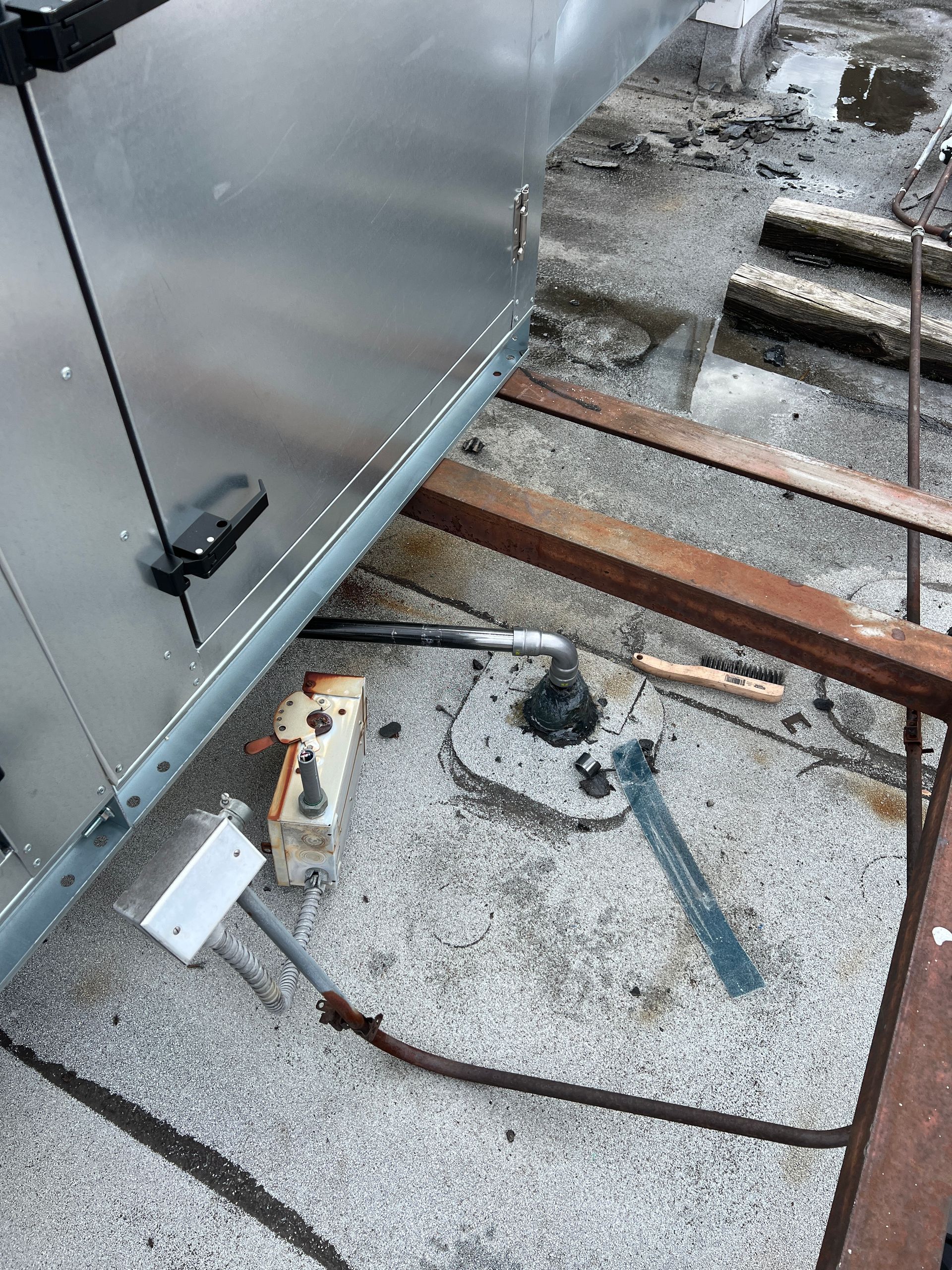 Commercial kitchen HVAC and hood rebuild project in Royal Oak, Michigan