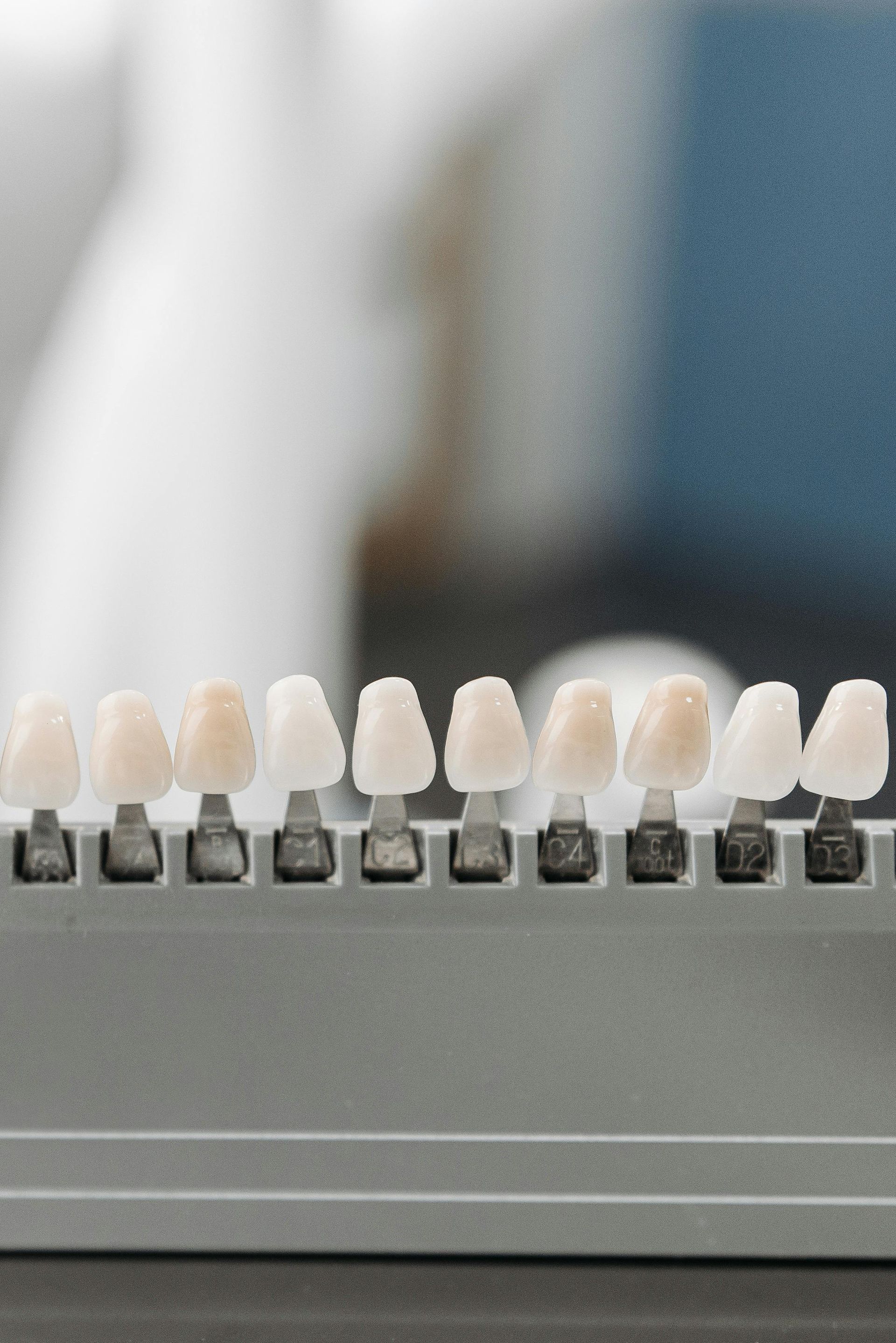 Transform Your Smile: Discover the Art of Dental Veneers!