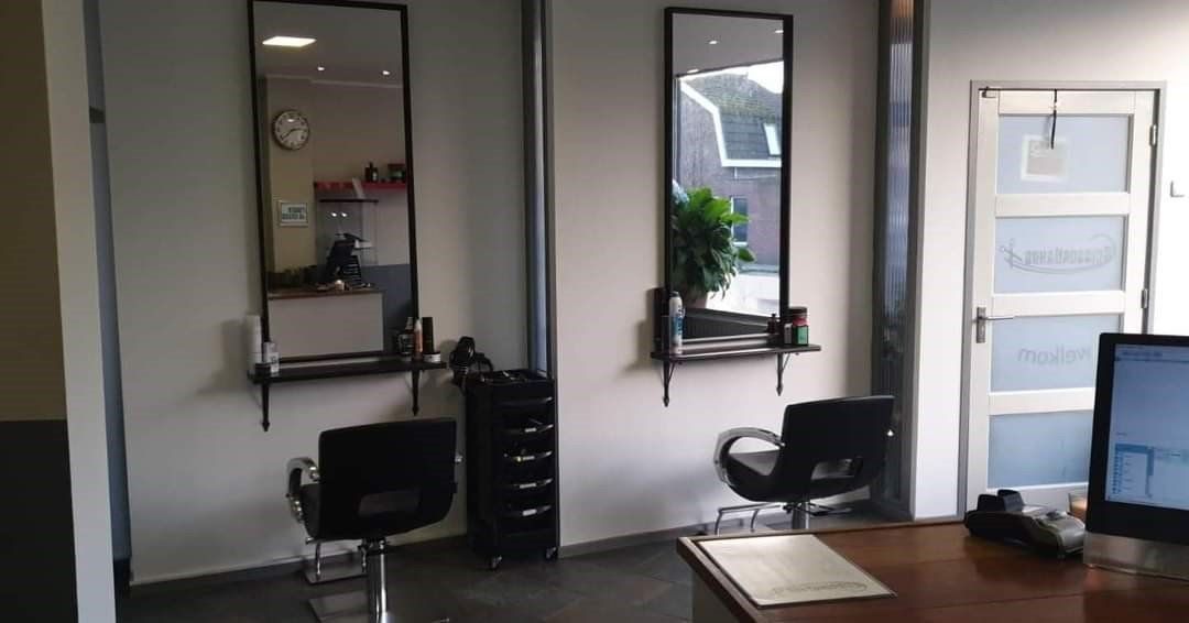 salon foto kapsalon scissorhands