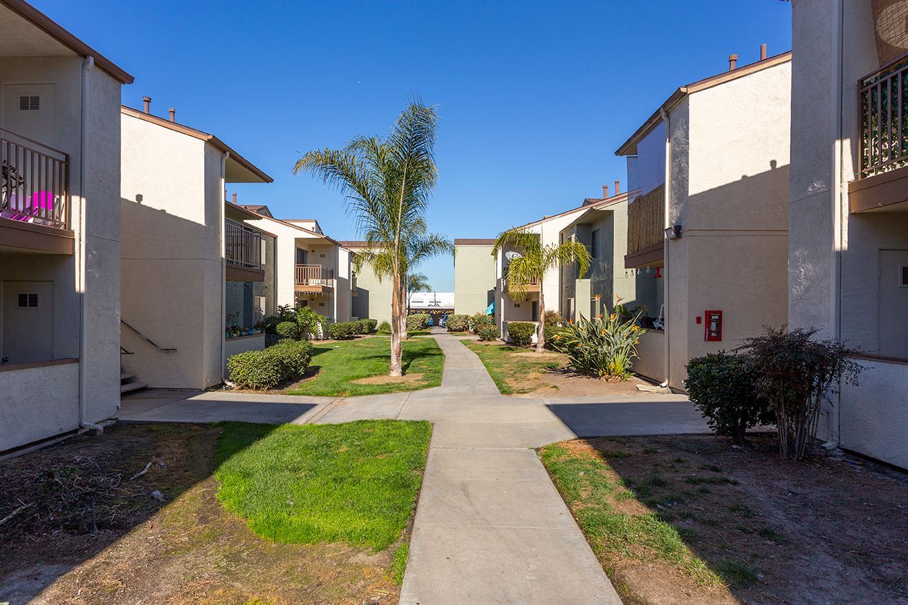 villa marina apartments walkway