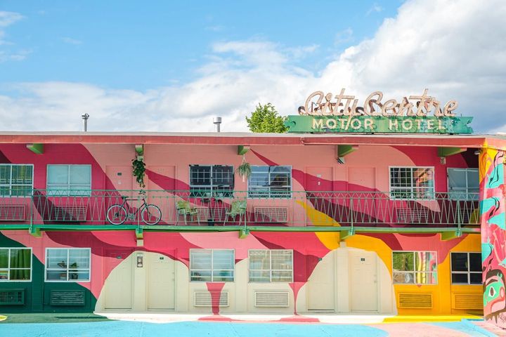 Exterior of a City Centre Artist Lodge building in Vancouver