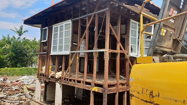 OUSE DEMOLITION