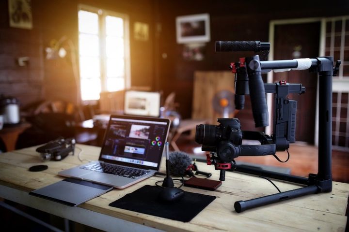 camera installed next to a laptop
