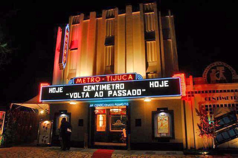 opções de lazer em conservatoria cine centimetro