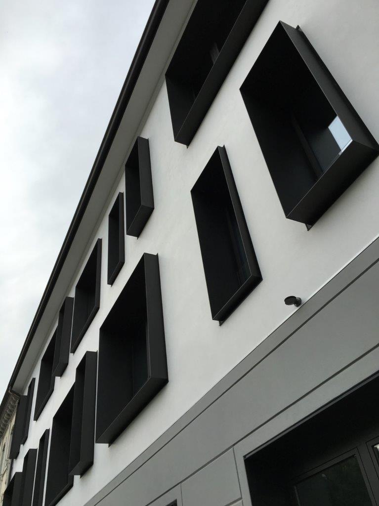Viale Cairoli TV