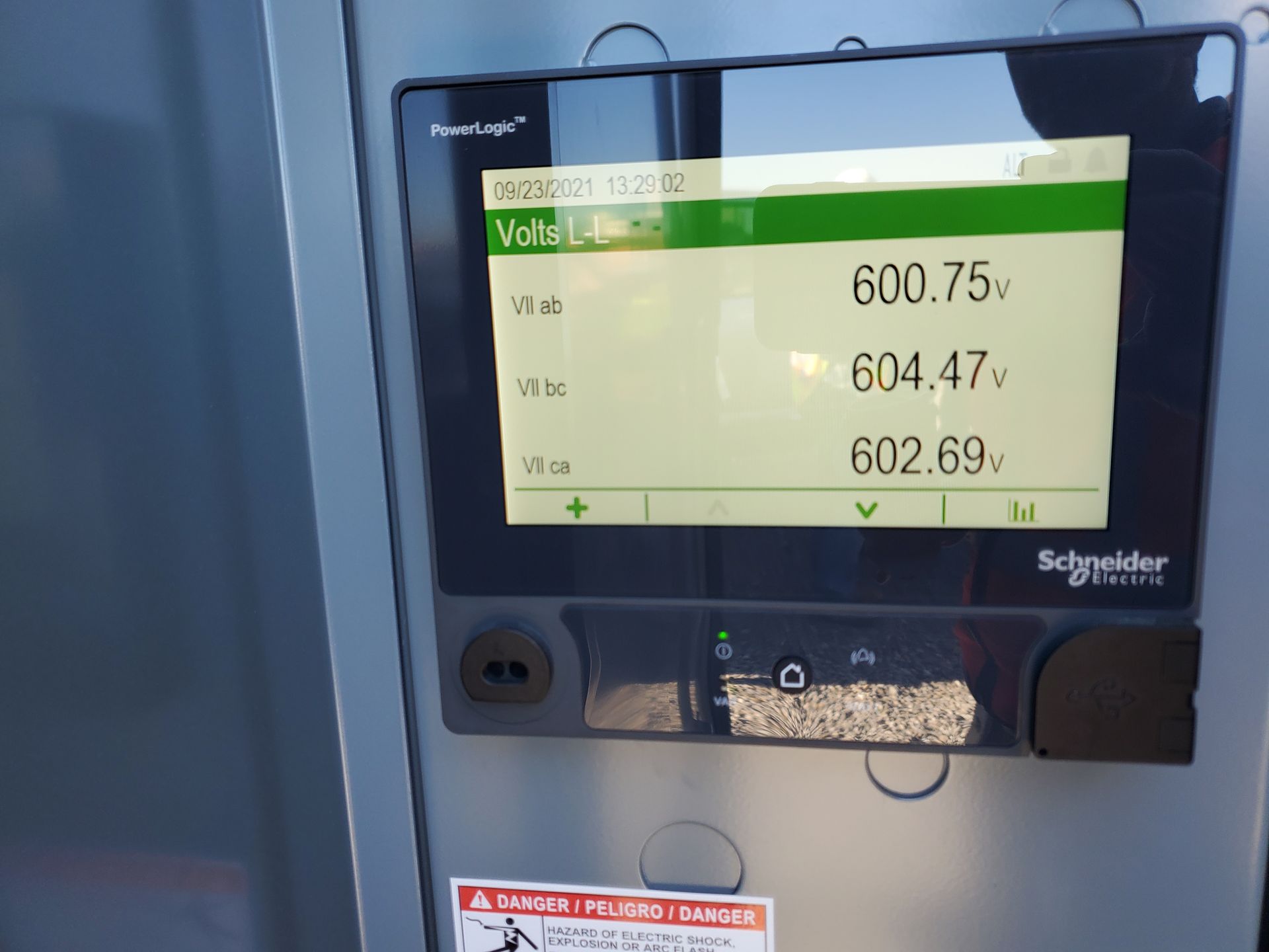 PanelView display showing