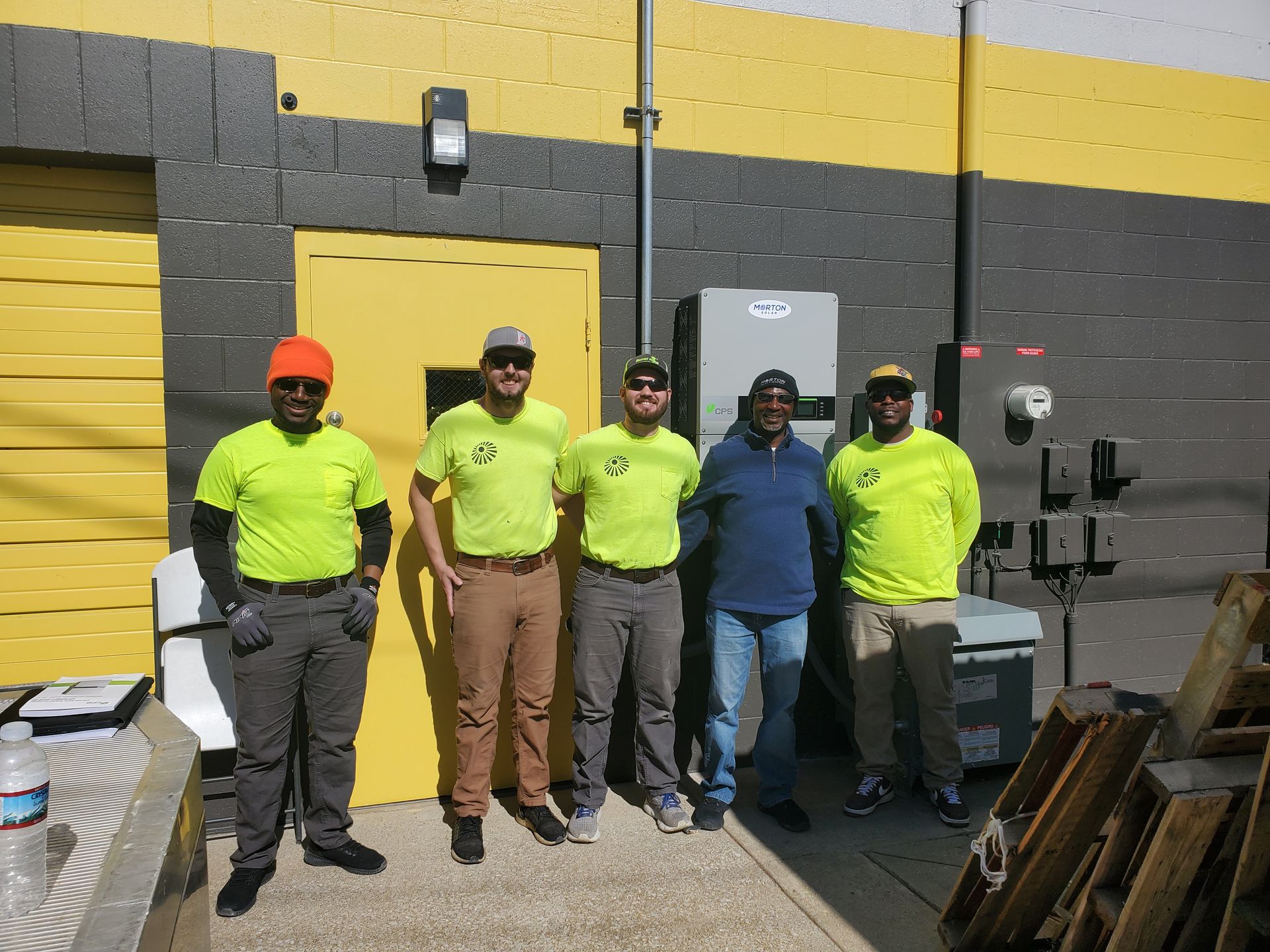 The team of Morton Electric