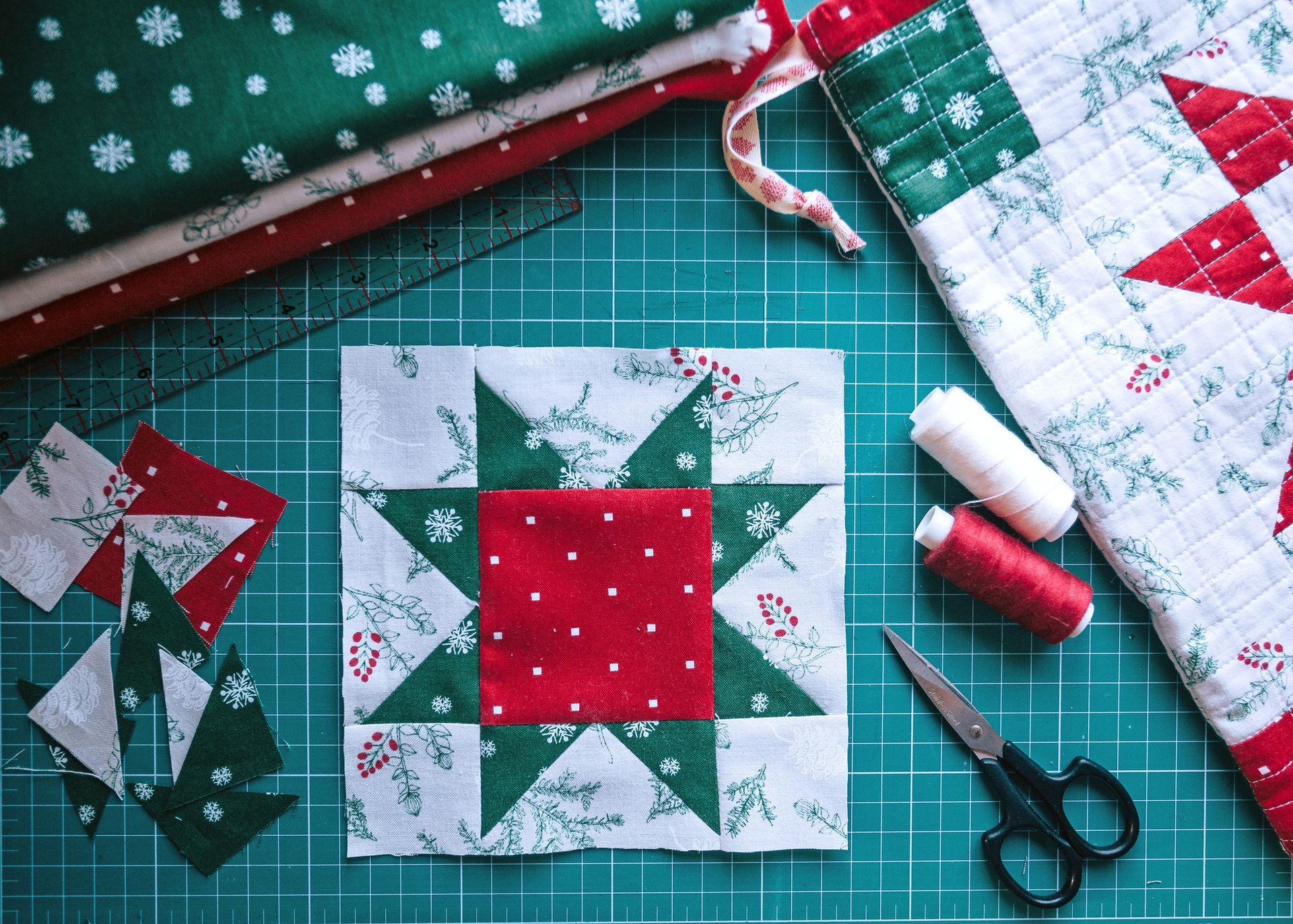 Custom Quilt Square — New Holland, PA — Cedar Lane Dry Goods and
Quilts