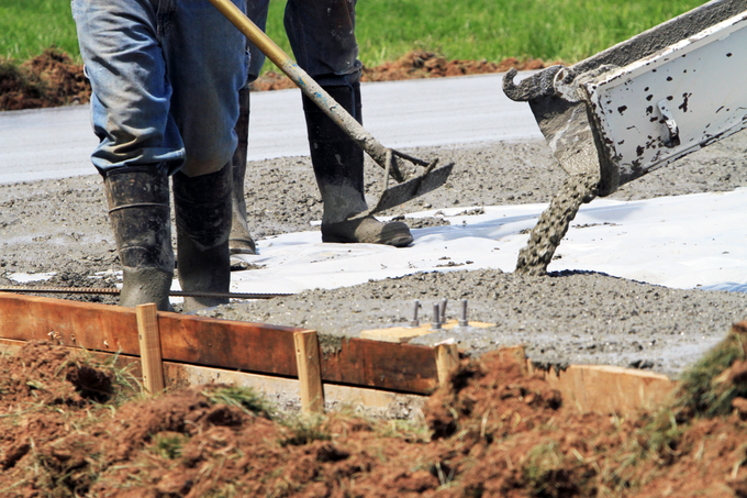 concrete contractors Melbourne FL pouring