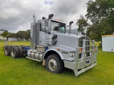 Trailer Truck Repaint — Automotive Paint in Bonville, NSW