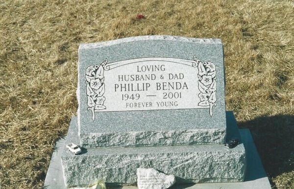 Gravestone of Phillip Benda,