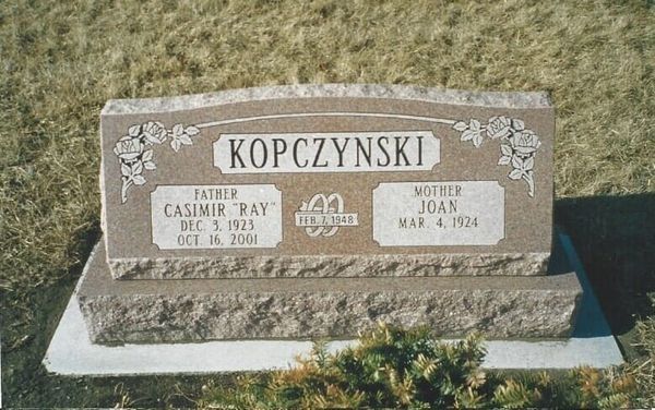 Headstone: Kopczynski. Father Casimir