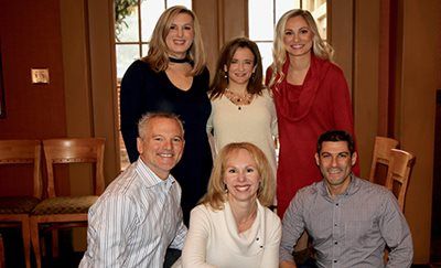 Group photo of the pediatricians and staff at Advocare Laurel Pediatrics