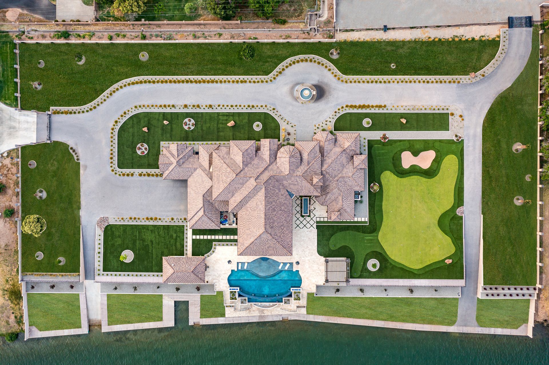 The Elora Estate
