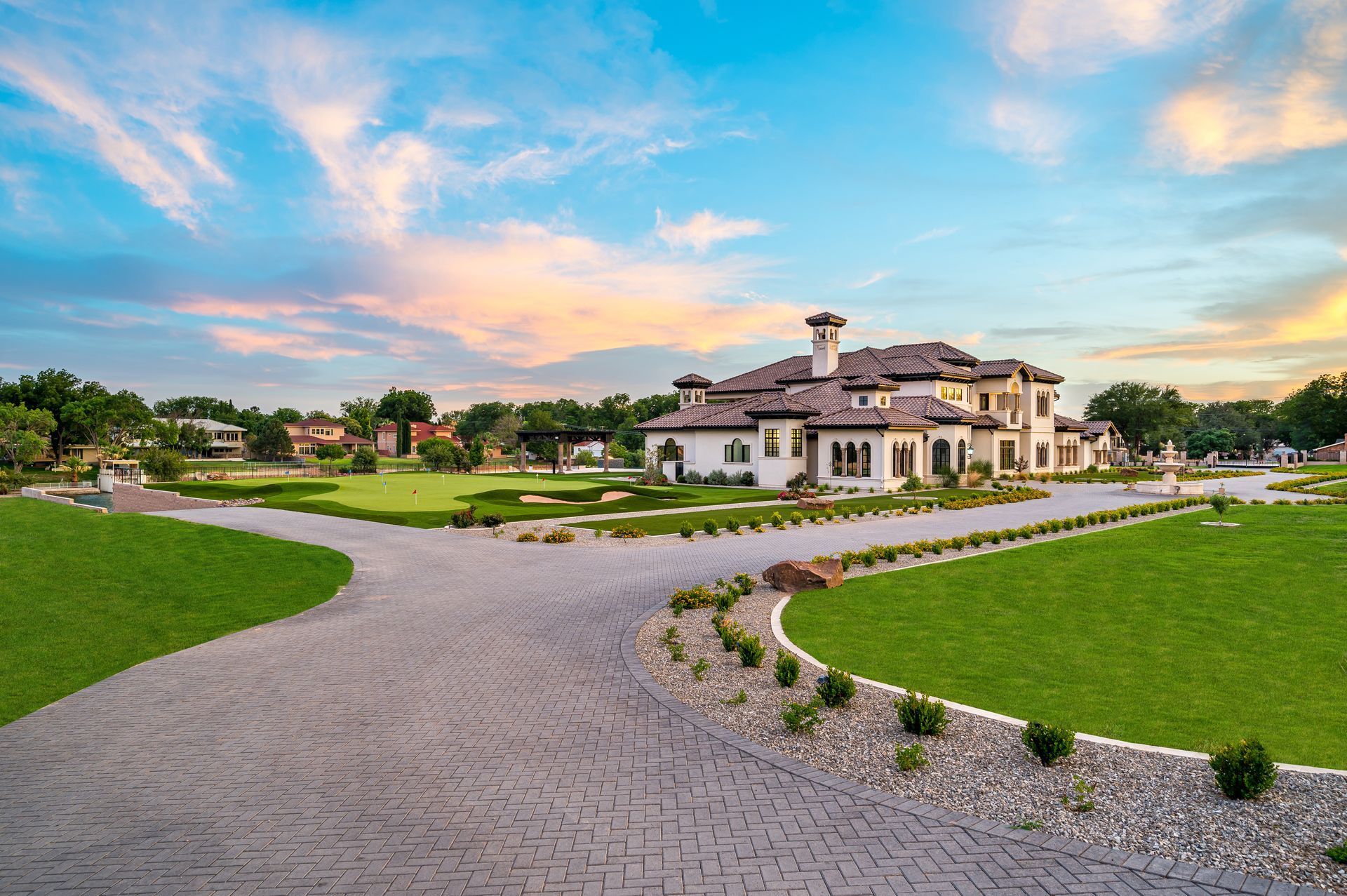 The Elora Estate