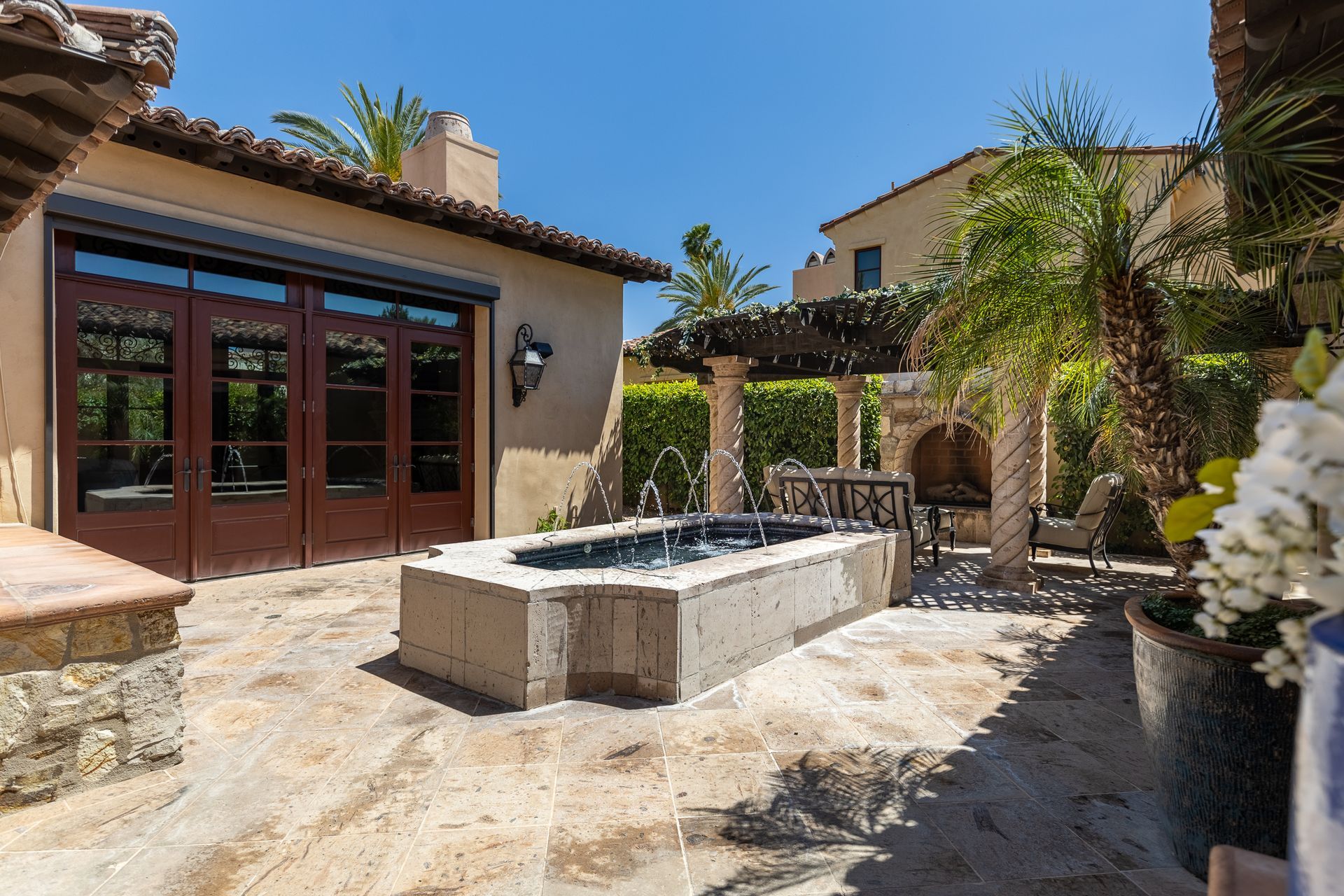 Valley Villa