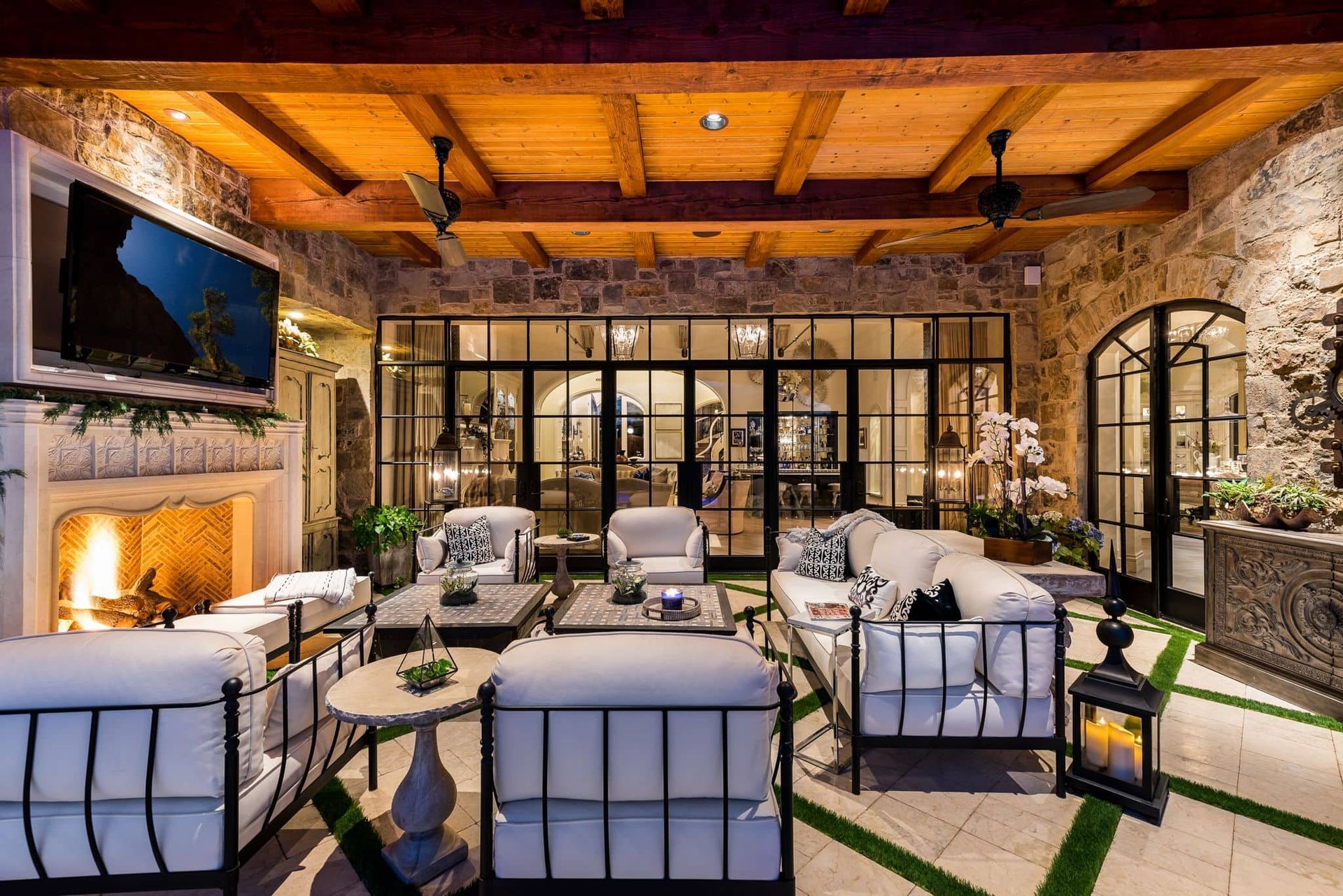 outdoor living outside custom living area