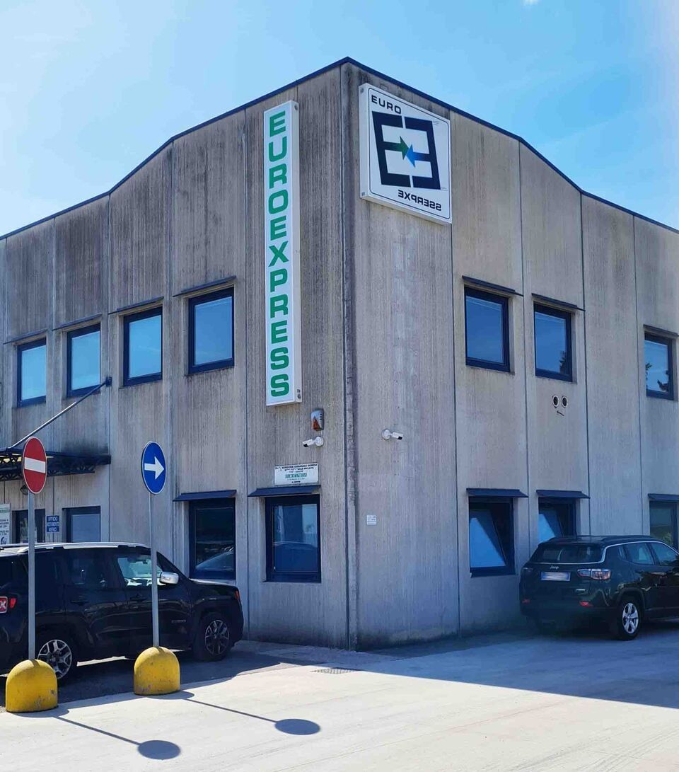 insegne luminose in Friuli per sede aziendale