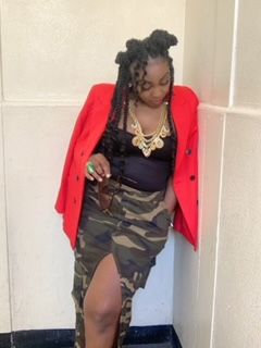 Camouflaged trouser to skirt