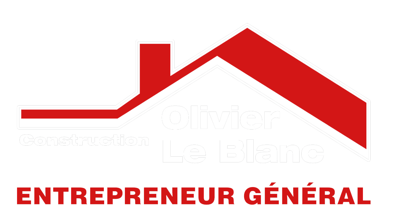 Logo de toit de maison rouge avec le texte « ENTREPRENEUR GÉNÉRAL » en rouge et noir