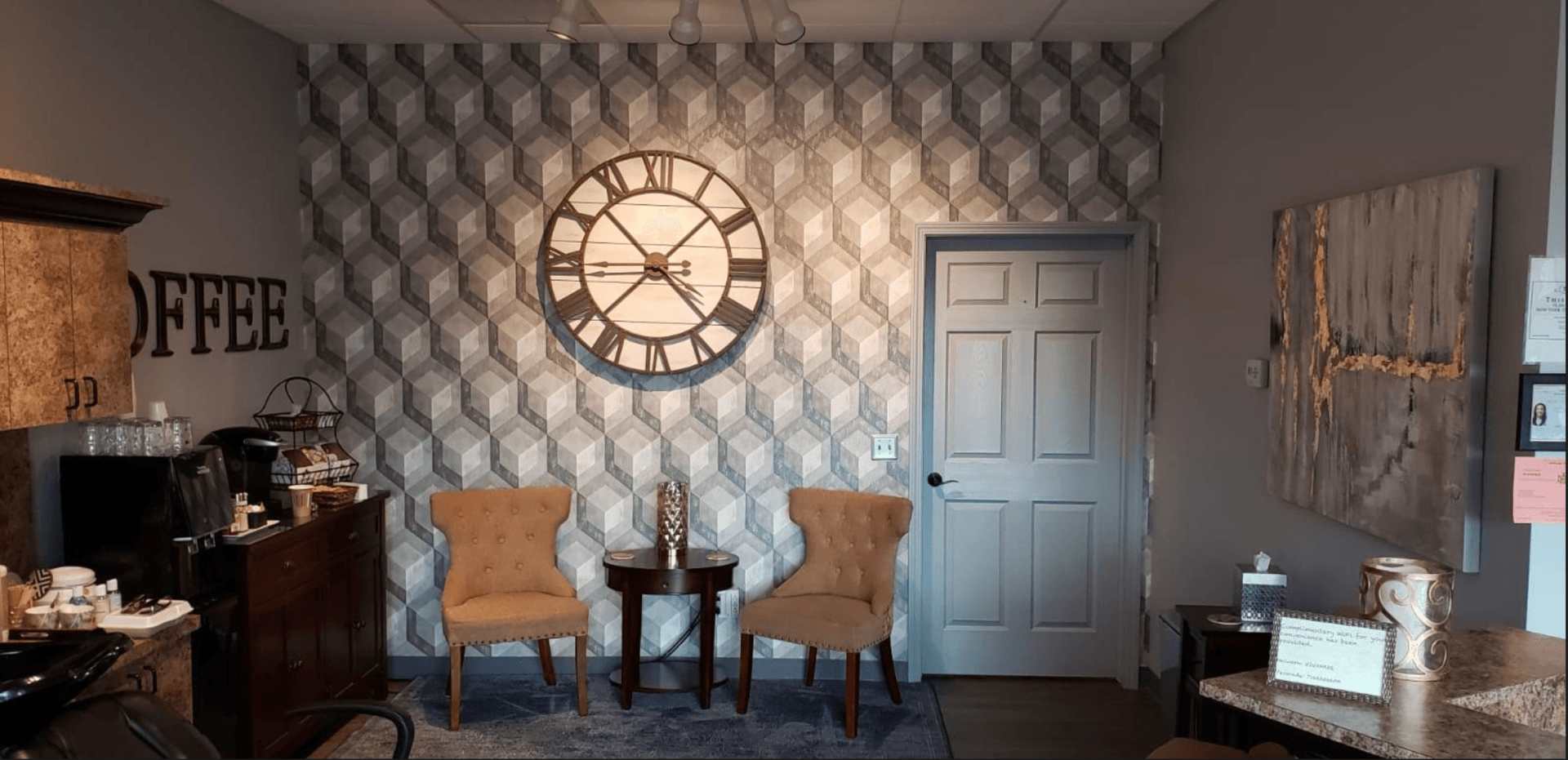 Waiting area for hair salon in Orchard Park, NY