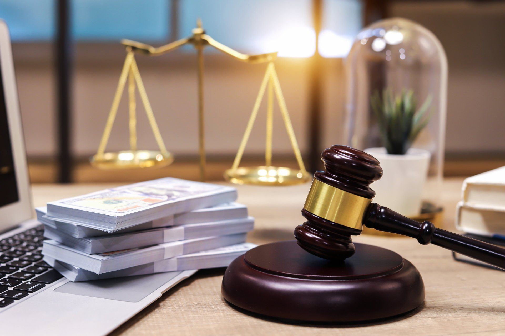 Female lawyer and clients — Highland, IN — Daniel L. Freeland & Associates, P.C. Female lawyer and clients — Highland, IN — Daniel L. Freeland & Associates, P.C.