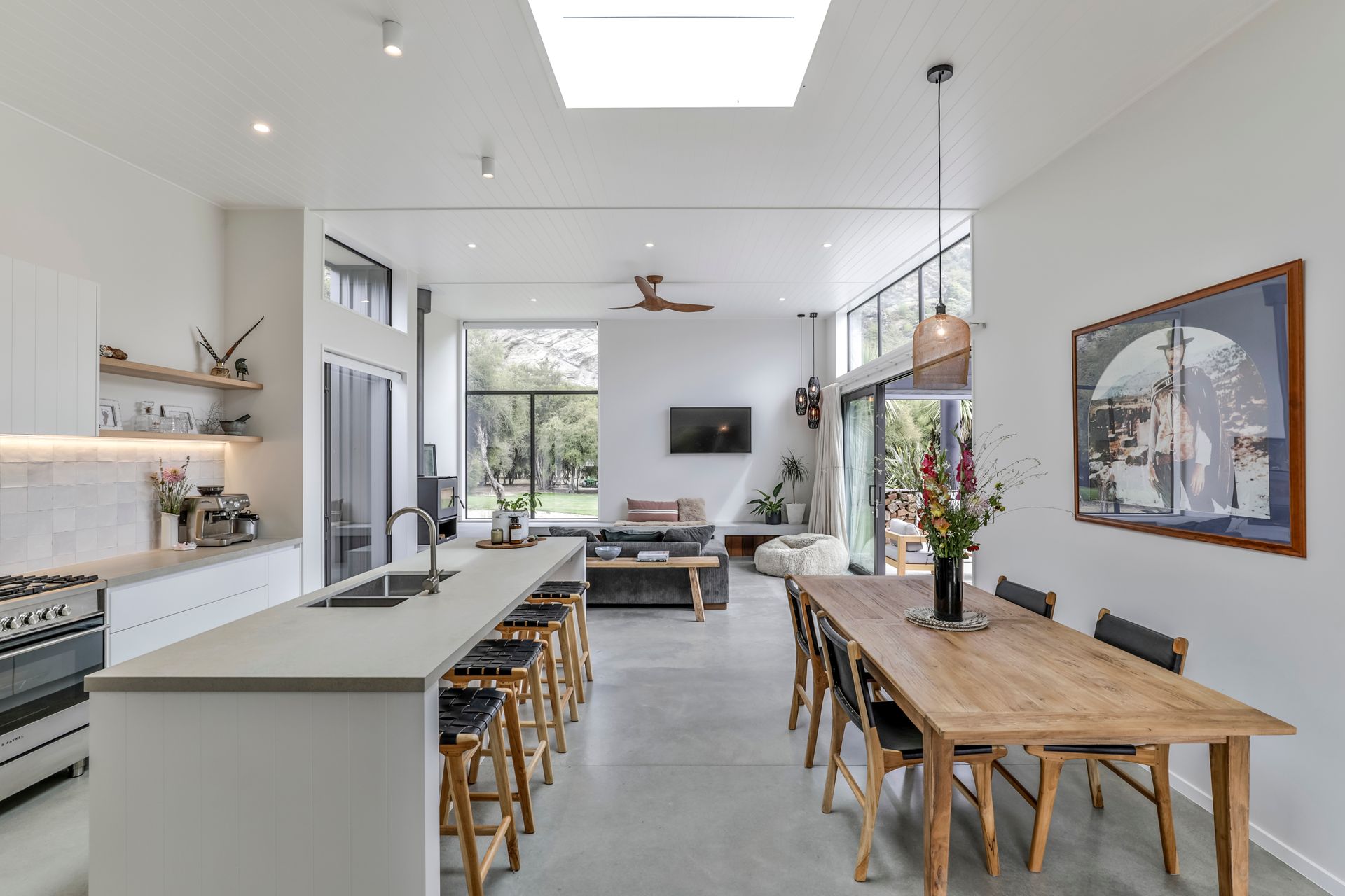 Kanu Home Kanuka Home - Architecturally designed home in Wanaka