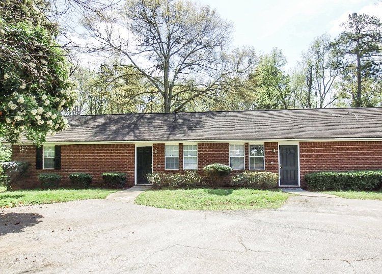 Seagraves Drive Duplex Rental in Athens, Georgia