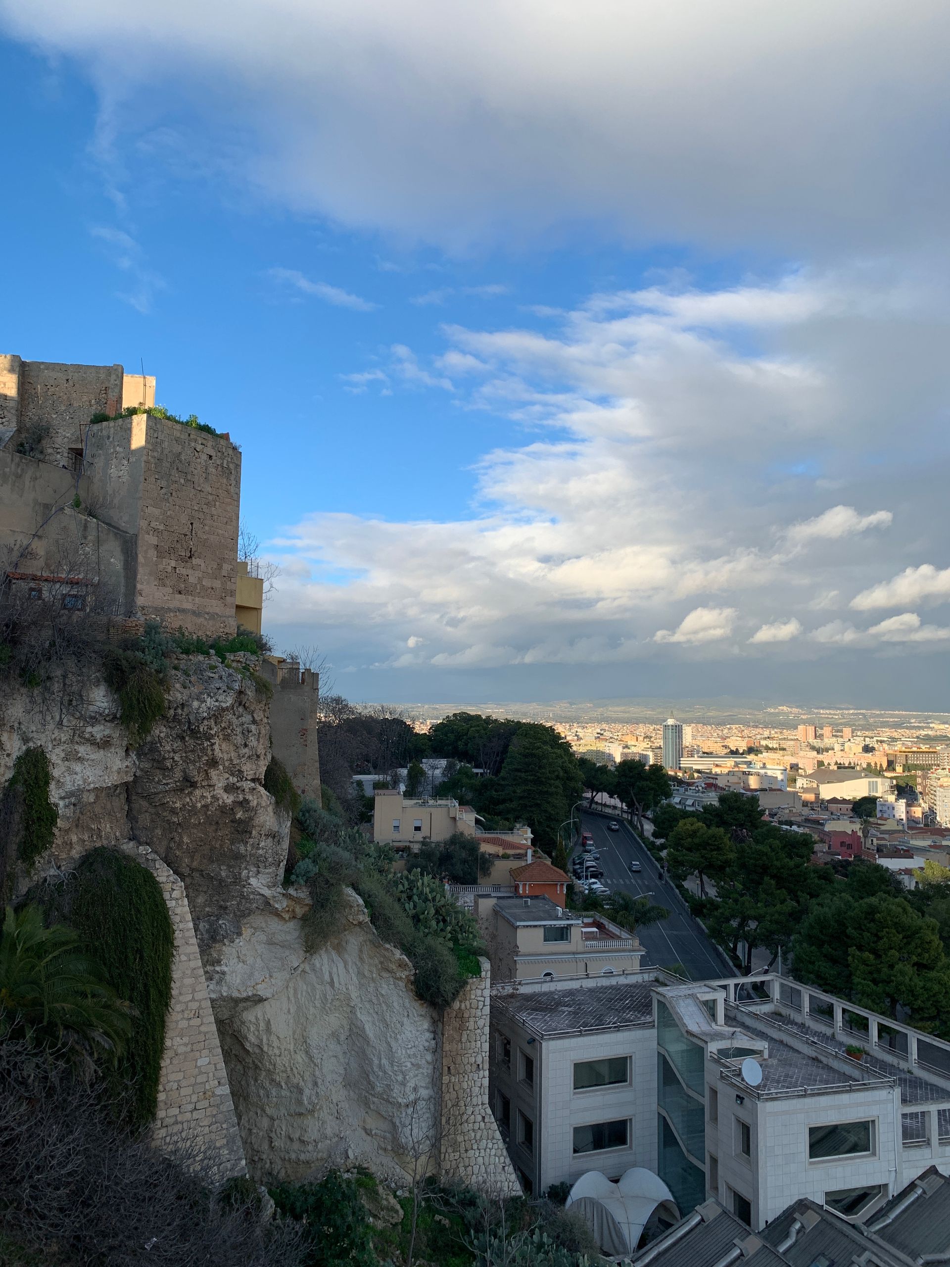 Cagliari • La Città che Ruba il Cuore | Visite Guidate Immersive