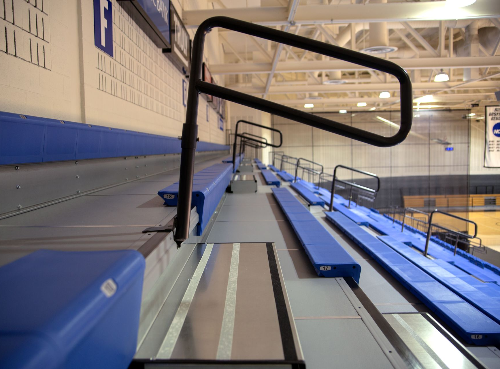 Quarter-Turn Aisle Rails at GVSU