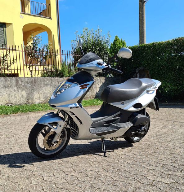 scuola guida scooter