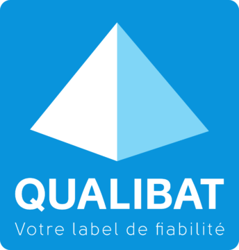 Un carré bleu avec une pyramide blanche et le mot qualitat dessus