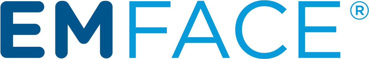 Logo EMFACE en bleu. Les lettres « EMFACE » sont en police sans empattement, et le symbole de marque déposée est présent.
