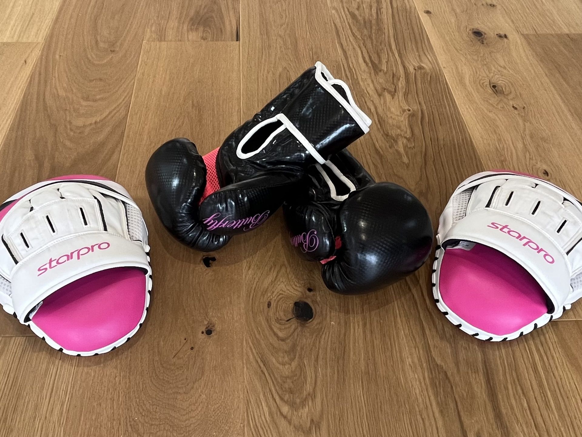 Boxing at Deanslade
